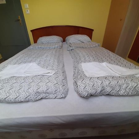Retro Hotel Merid Zamárdi Екстериор снимка